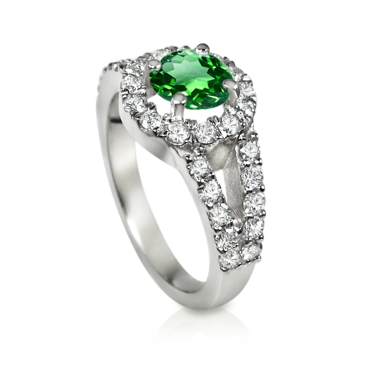 https://www.goldiam.easystockhosting.com/sites/default/files/10124_whitegold_emerald_0.jpg