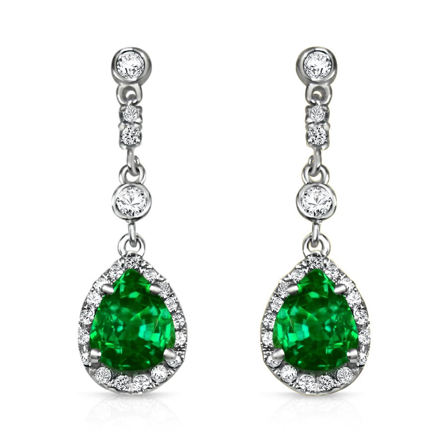 https://www.goldiam.easystockhosting.com/en/sites/default/files/10135B_whitegold_emerald_0.jpg