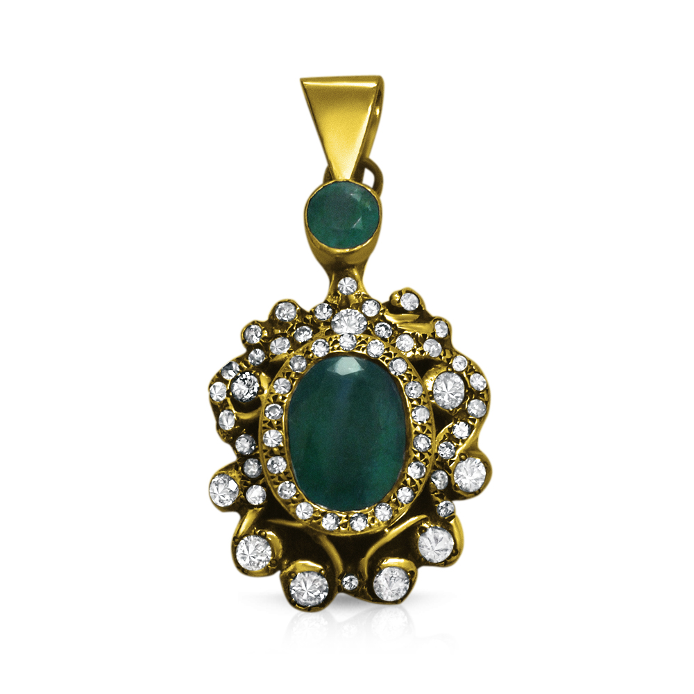 https://www.goldiam.easystockhosting.com/en/sites/default/files/134_yellowgold_emerald.jpg