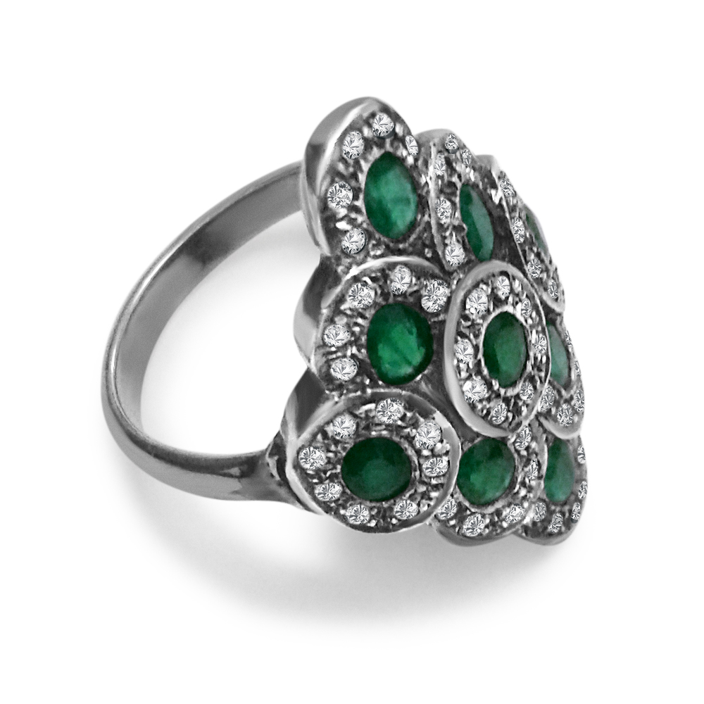 https://www.goldiam.easystockhosting.com/sites/default/files/151_whitegold_emerald.jpg