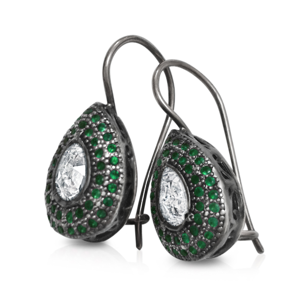 https://www.goldiam.easystockhosting.com/en/sites/default/files/173_whitegold_emerald.jpg