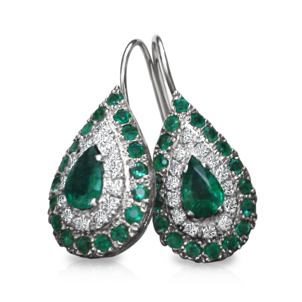https://www.goldiam.easystockhosting.com/en/sites/default/files/176_whitegold_emerald_0.jpg