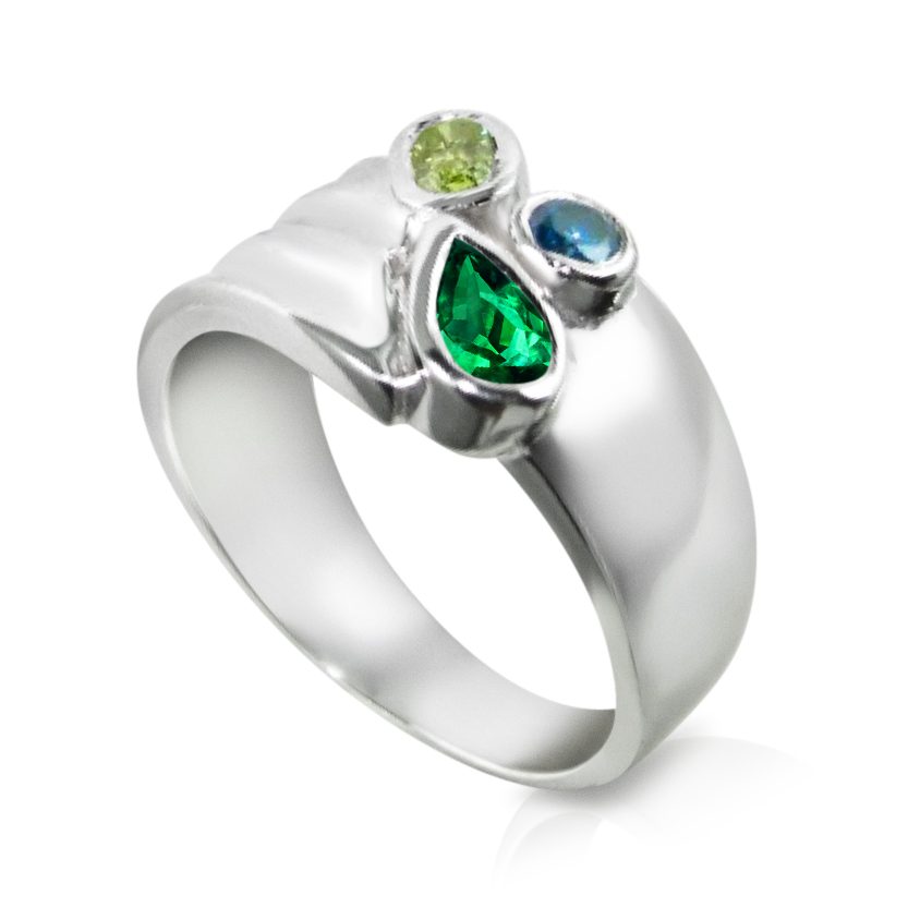 https://www.goldiam.easystockhosting.com/en/sites/default/files/1865%281%29_whitegold_emerald.jpg