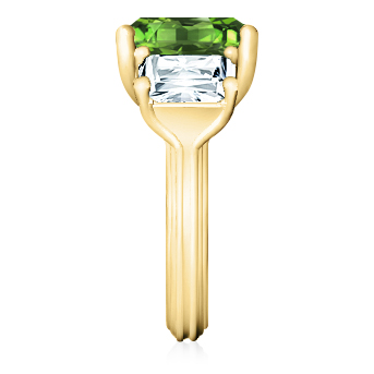 https://www.goldiam.easystockhosting.com/en/sites/default/files/1935648-121S_yellowgold_emerald.jpg