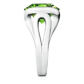 https://www.goldiam.easystockhosting.com/en/sites/default/files/1935648-17S_whitegold_emerald.jpg