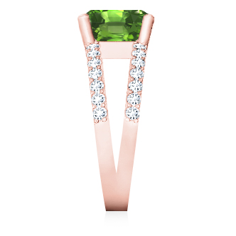 https://www.goldiam.easystockhosting.com/sites/default/files/1935648-35S_redgold_emerald.jpg