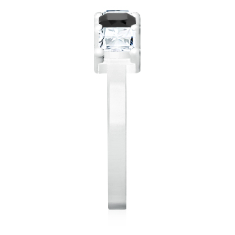 https://www.goldiam.easystockhosting.com/sites/default/files/1935648-40S_whitegold_blackdiamond.jpg