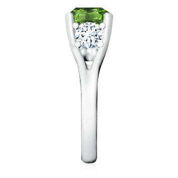https://www.goldiam.easystockhosting.com/en/sites/default/files/1935648-57S_whitegold_emerald.jpg