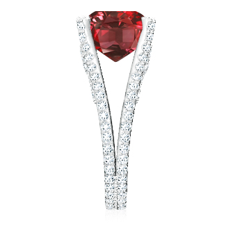 https://www.goldiam.easystockhosting.com/en/sites/default/files/1935648-63S_whitegold_ruby.jpg