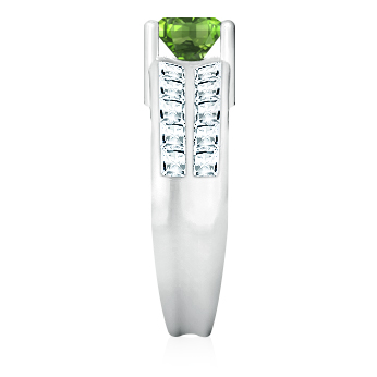 https://www.goldiam.easystockhosting.com/sites/default/files/1935648-74S_whitegold_emerald.jpg