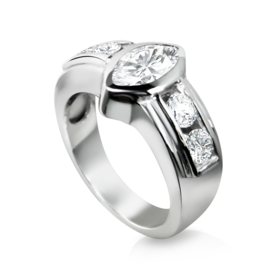 https://www.goldiam.easystockhosting.com/sites/default/files/5585%281%29_whitegold_0.jpg