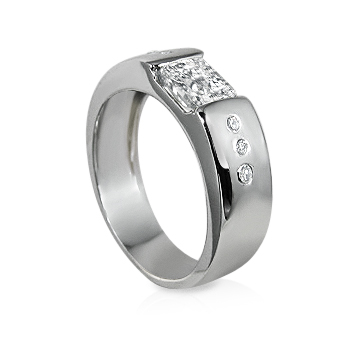 https://www.goldiam.easystockhosting.com/sites/default/files/6892_whitegold_diamond.jpg