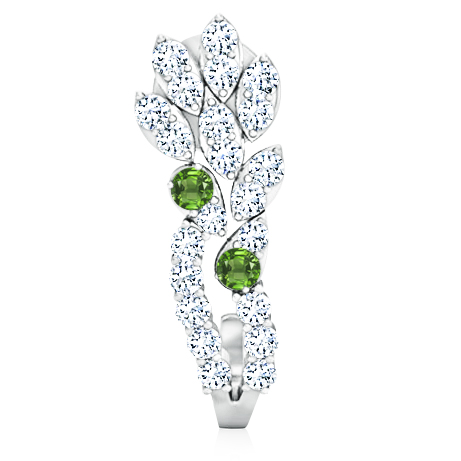 https://www.goldiam.easystockhosting.com/sites/default/files/911221-4_T_whitegold_emerald.jpg