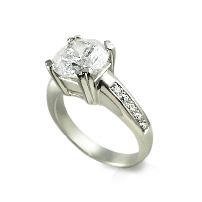https://www.goldiam.easystockhosting.com/sites/default/files/9353S_whitegold_rotated.jpg