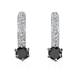 https://www.goldiam.easystockhosting.com/sites/default/files/9600_whitegold_black%2526whitediamond1.jpg