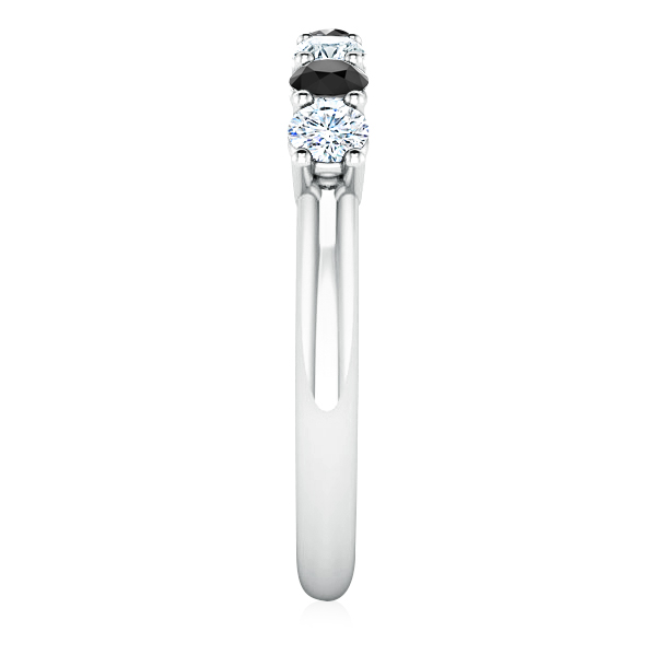 https://www.goldiam.easystockhosting.com/sites/default/files/A53367-1-WL_whitegold_blackdiamond.jpg