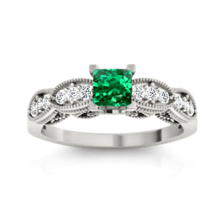 https://www.goldiam.easystockhosting.com/sites/default/files/D39550-2_whitegold_emerald_1.jpg