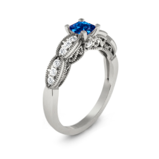 https://www.goldiam.easystockhosting.com/sites/default/files/D39550-3_whitegold_sapphire_0.jpg