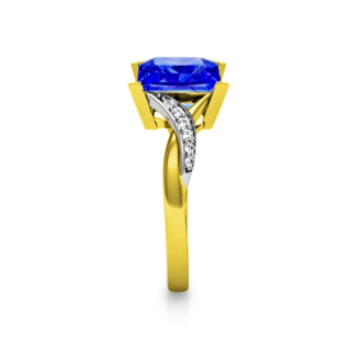 https://www.goldiam.easystockhosting.com/sites/default/files/D40010-1_S_yellowgold_sapphire.jpg