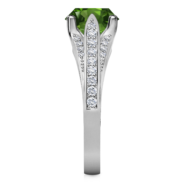 https://www.goldiam.easystockhosting.com/sites/default/files/D47131-1R_whitegold_emerald.jpg