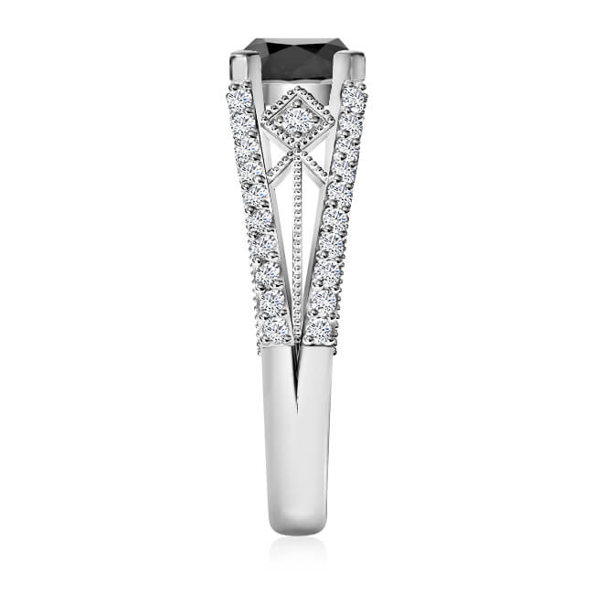 https://www.goldiam.easystockhosting.com/en/sites/default/files/D51917-1-R_whitegold_blackdiamond.jpg