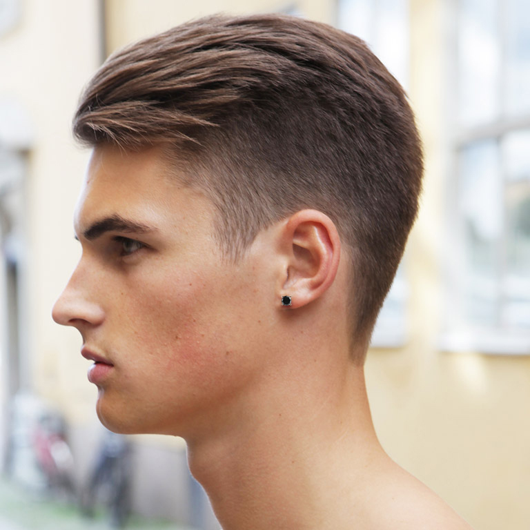 https://www.goldiam.easystockhosting.com/en/sites/default/files/E32897-5_blackdiamond_ear_men.jpg