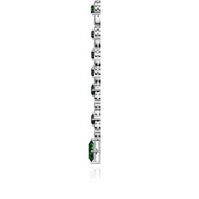 https://www.goldiam.easystockhosting.com/sites/default/files/N28732-2-2_whitegold_emerald.jpg