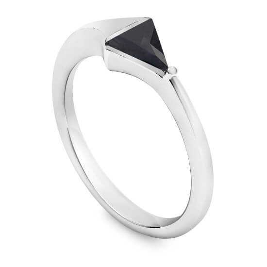 https://www.goldiam.easystockhosting.com/en/sites/default/files/R38895-1-3D_whitegold_blackdiamond.jpg