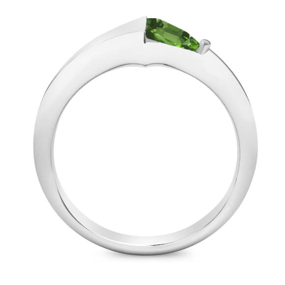https://www.goldiam.easystockhosting.com/sites/default/files/R38895-1-F_whitegold_emerald.jpg