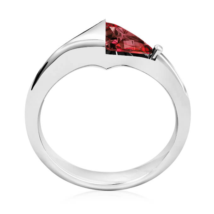 https://www.goldiam.easystockhosting.com/sites/default/files/R38895-2F_whitegold_ruby.jpg