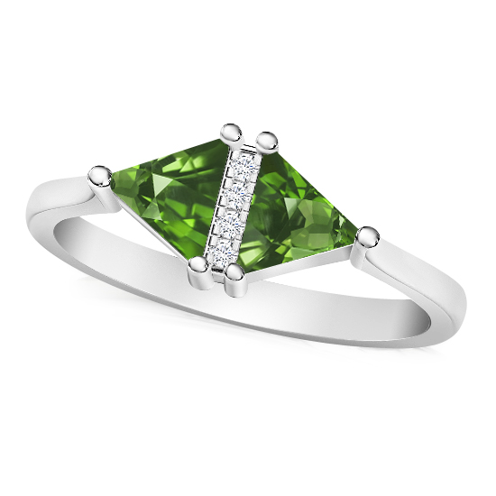 https://www.goldiam.easystockhosting.com/en/sites/default/files/R51215-1_whitegold_emerald.jpg