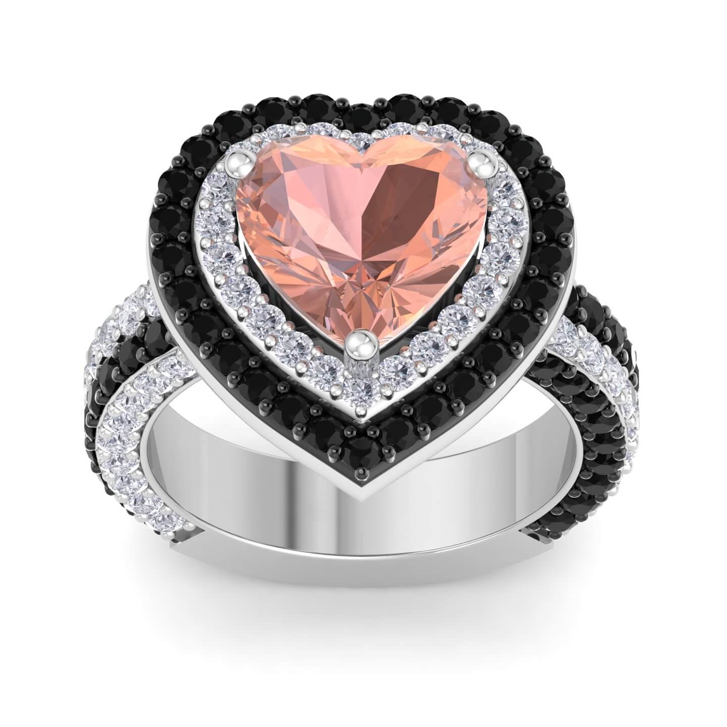 טבעת מפוארת בעיצוב לב