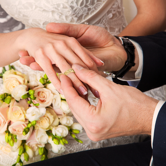https://www.goldiam.easystockhosting.com/sites/default/files/W47379-1_wedding3.jpg