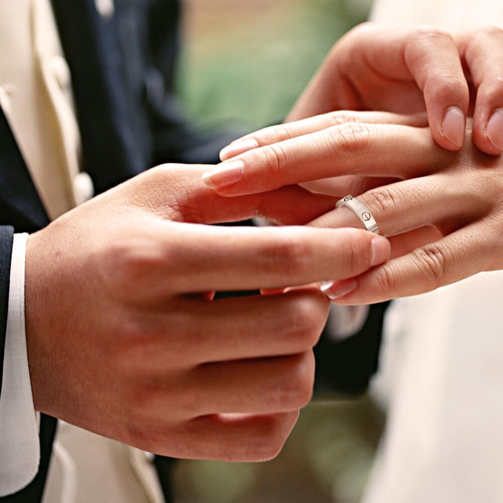 https://www.goldiam.easystockhosting.com/sites/default/files/W52275-2_wedding4.jpg