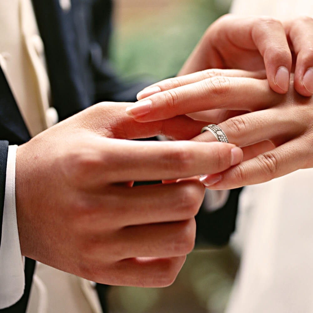 https://www.goldiam.easystockhosting.com/sites/default/files/W52636-1_wedding4.jpg